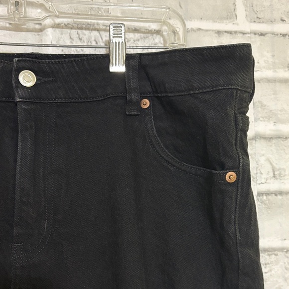 H&M Women's Black Straight Leg Jeans, size XL - Picture 4 of 8